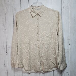 Uniqlo Women's Beige Polka Dot Printed L/S Button Front Shirt Size Medium.